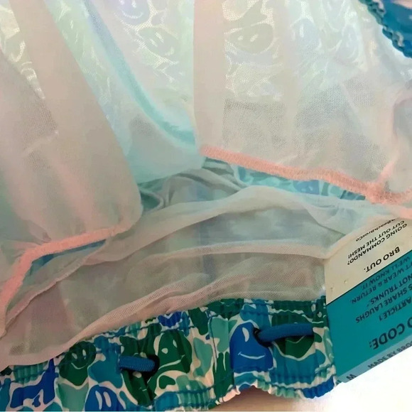 NWT Beach Bros Smiley Face Swim Trunks - Picture 6 of 6